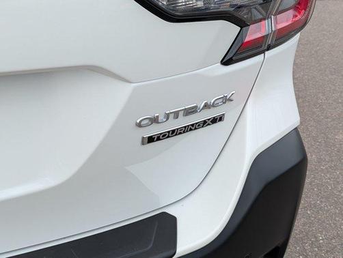 Crystal White Pearl 2024 Subaru Outback Touring XT