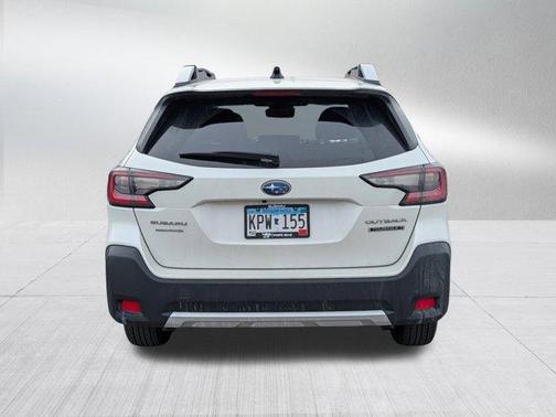 Crystal White Pearl 2023 Subaru Outback Touring XT