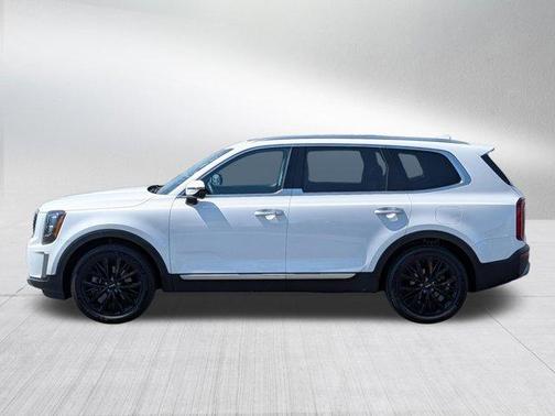 Glacial White Pearl 2022 Kia Telluride SX
