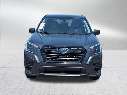 Magnetite Gray Metallic 2023 Subaru Forester