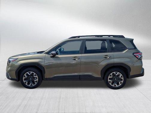 Autumn Green Metallic 2025 Subaru Forester Premium