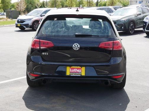 Deep Black Pearl 2015 Volkswagen Golf GTI S