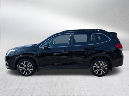 Crystal Black Silica 2023 Subaru Forester Limited