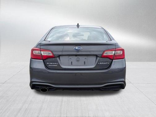 Carbide Gray Metallic 2016 Subaru Legacy 2.5i Premium
