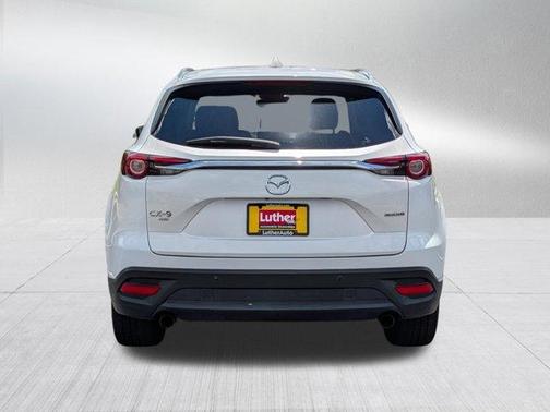 Snowflake White Pearl 2022 Mazda CX-9 Touring Plus