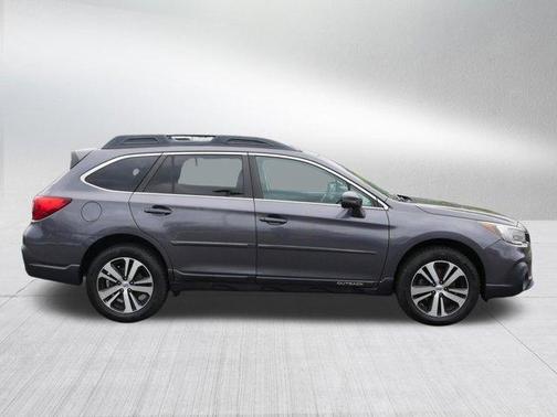Magnetite Gray Metallic 2019 Subaru Outback 3.6R Limited