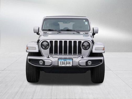 2021 Jeep Wrangler Unlimited Sahara Altitude