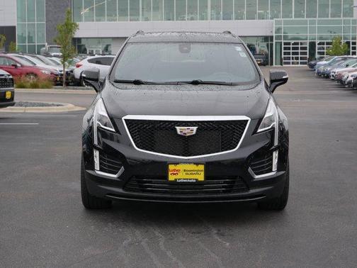 2020 Cadillac XT5 Sport