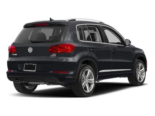 Pure White 2017 Volkswagen Tiguan 2.0T Sport