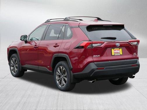 2022 Toyota RAV4 Hybrid XLE Premium