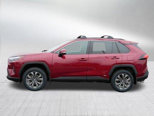 2022 Toyota RAV4 Hybrid XLE Premium