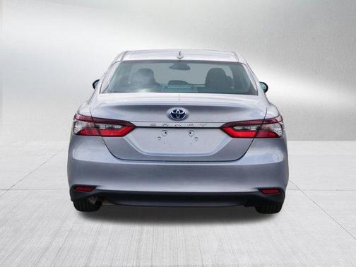 Celestial Silver Metallic 2021 Toyota Camry Hybrid LE