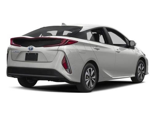 Classic Silver Metallic 2017 Toyota Prius Prime Plus