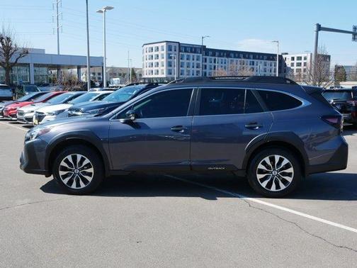 Magnetite Gray Metallic 2024 Subaru Outback Limited
