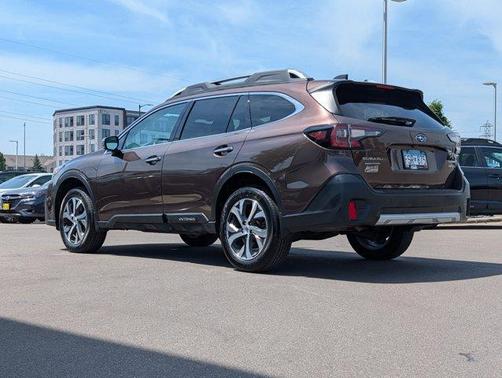 Cinnamon Brown Pearl 2021 Subaru Outback Touring
