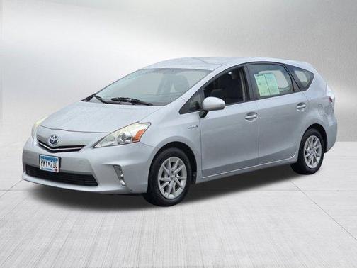 2013 Toyota Prius v Three
