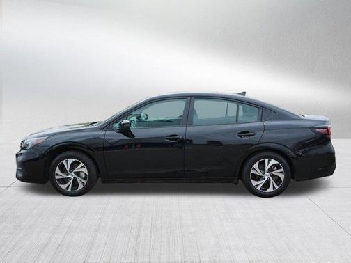 Crystal Black Silica 2025 Subaru Legacy Premium