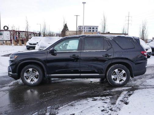 2023 Honda Pilot EX-L 8-Passenger