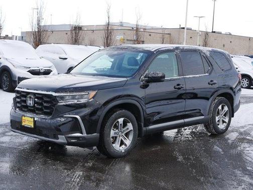 2023 Honda Pilot EX-L 8-Passenger