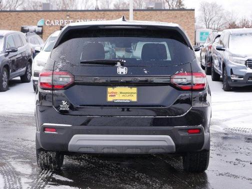 2023 Honda Pilot EX-L 8-Passenger