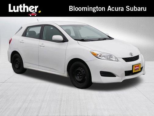 Super White 2011 Toyota Matrix Base