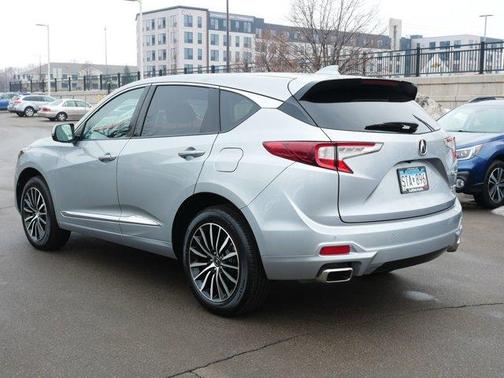 2025 Acura RDX Advance Package