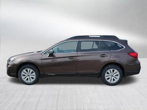 Cinnamon Brown Pearl 2019 Subaru Outback 2.5i Premium
