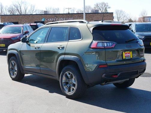 Olive Green Pearlcoat 2020 Jeep Cherokee Trailhawk