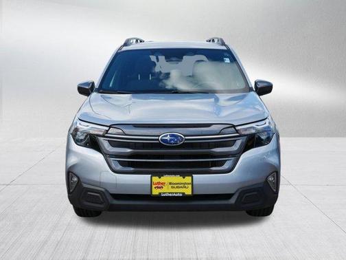 Ice Silver Metallic 2025 Subaru Forester Premium