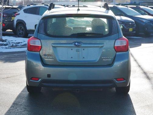2014 Subaru Impreza 2.0i Premium