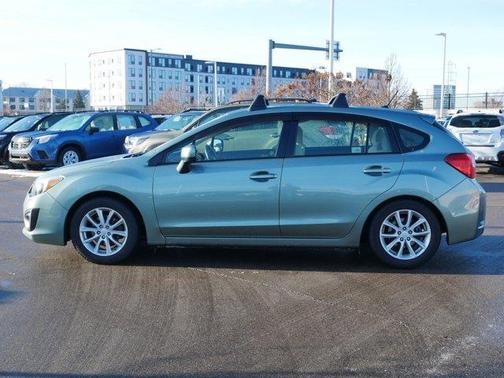 2014 Subaru Impreza 2.0i Premium