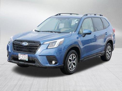 2024 Subaru Forester Premium