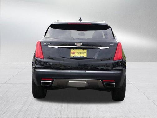 2019 Cadillac XT5 Platinum