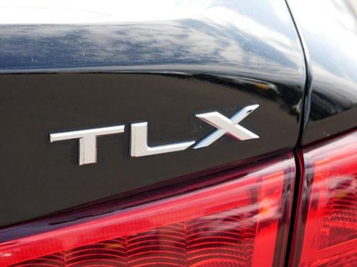 2018 Acura TLX V6 w/Technology Package