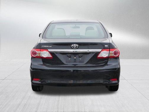 2011 Toyota Corolla LE