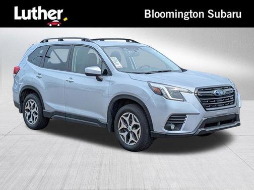 Ice Silver Metallic 2024 Subaru Forester Premium
