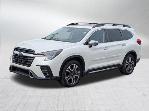 Crystal White Pearl 2023 Subaru Ascent Touring 7-Passenger