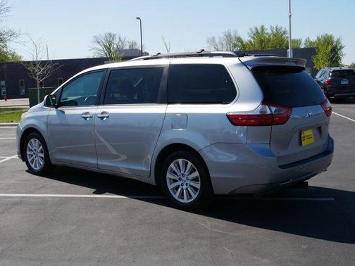 2015 Toyota Sienna XLE Premium