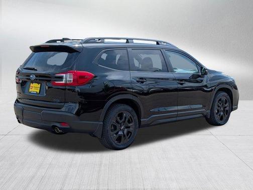 Crystal Black Silica 2023 Subaru Ascent Onyx Edition Limited