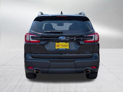 Crystal Black Silica 2023 Subaru Ascent Onyx Edition Limited
