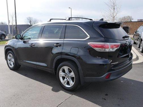 Midnight Black Metallic 2016 Toyota Highlander Limited