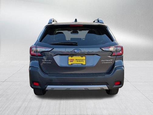 Magnetite Gray Metallic 2024 Subaru Outback Touring XT
