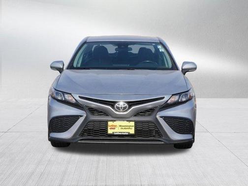 Celestial Silver Metallic 2023 Toyota Camry SE
