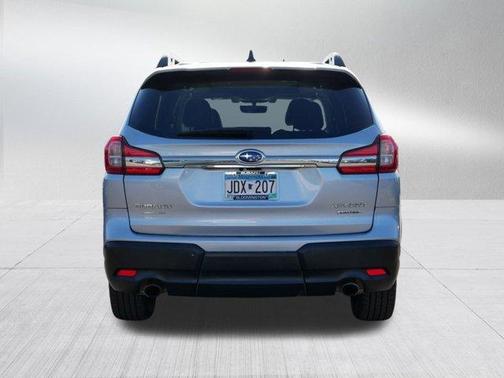 2022 Subaru Ascent Limited 8-Passenger