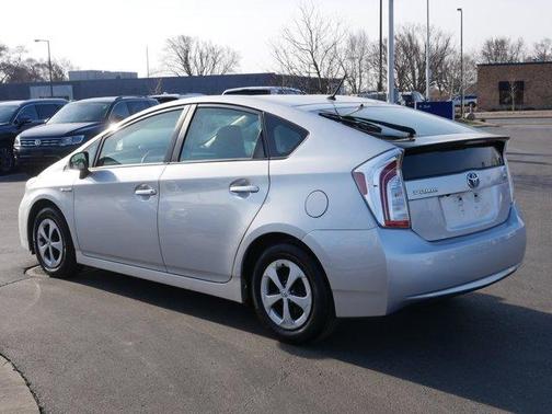 Classic Silver Metallic 2015 Toyota Prius Two
