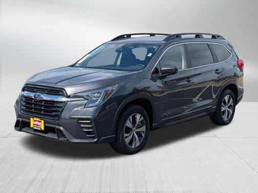 Magnetite Gray Metallic 2025 Subaru Ascent Premium