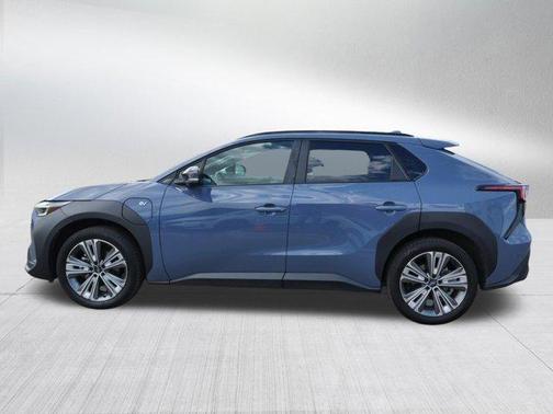 Harbor Mist Gray Pearl 2023 Subaru Solterra Limited