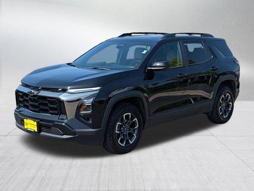 Mosaic Black Metallic 2025 Chevrolet Equinox ACTIV