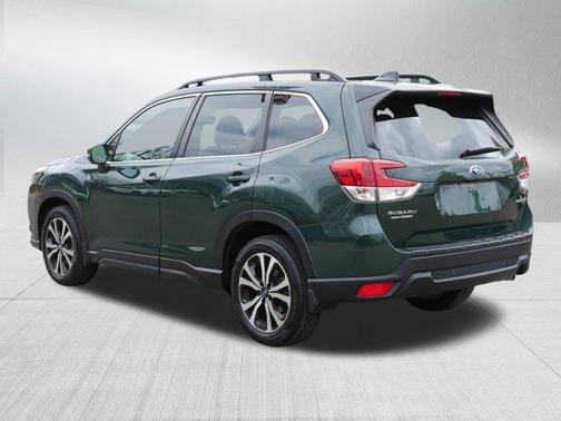 Cascade Green Silica 2024 Subaru Forester Limited