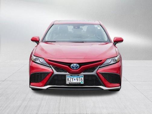 2024 Toyota Camry Hybrid XSE